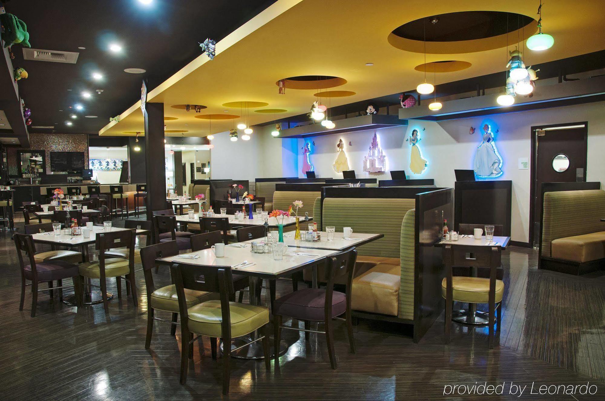Holiday Inn Hotel & Suites Anaheim By Ihg Exteriér fotografie